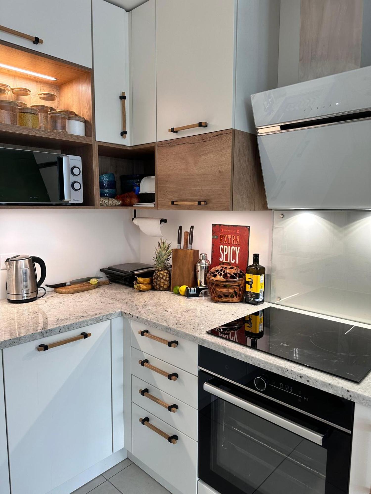 Cosy Summer Stay In Boho Style Apartment - 8 Mins From Paris Center - Garden And Underground Parking Кламар Екстериор снимка